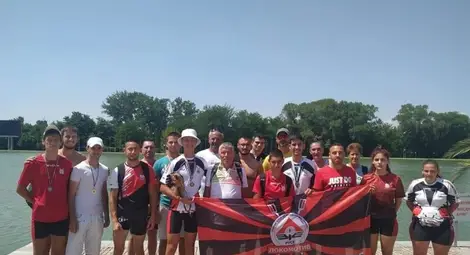 Гребците на „Локомотив“ с колекция медали от държавното в Пловдив Гребците на „Локомотив“ с колекция медали от държавното в Пловдив