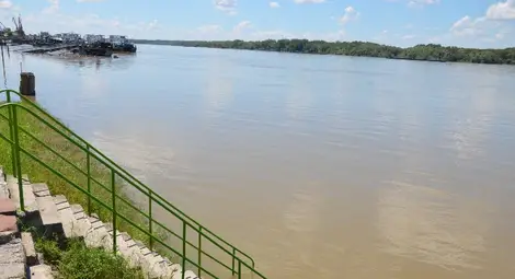 Очакват до дни Дунав да залее Пристанище Запад