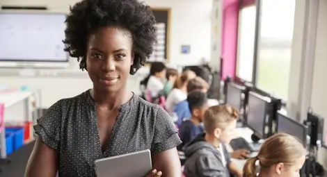 Фанта Мбодж &ndash; от мизерията в Африка до върховете в професията