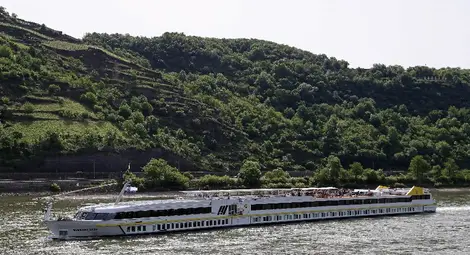 &bdquo;Дунав турс&ldquo; инвестира 2 милиона в пътуването мечта