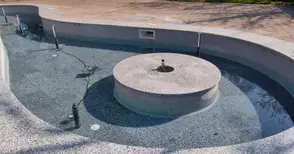 Новите варвари: Шадраванът до пазарчето „Олимп“ не оцеля и ден