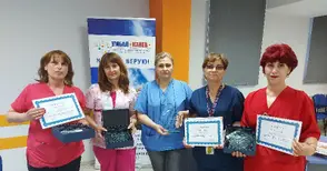 Болница „Канев“ награди пет сестри за активна работа по време на пандемията