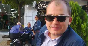 Адвокат, бивш депутат и кандидат за кмет в листата на „Възраждане“