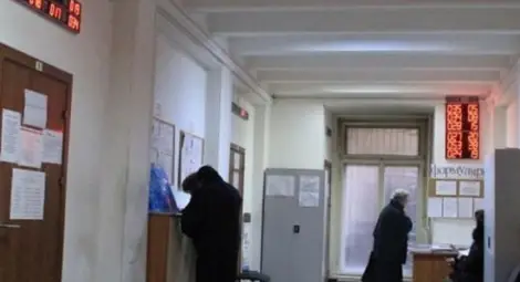 Данъчни дават таблет срещу касови бележки