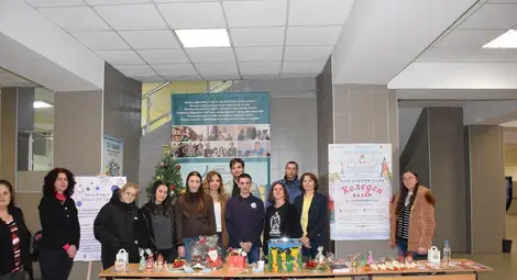 В Русенския университет се провежда благотворителен коледен базар в подкрепа на деца и младежи с увреждания