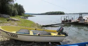 Русенски рибар заловен с петима иракчани в лодката на румънския бряг