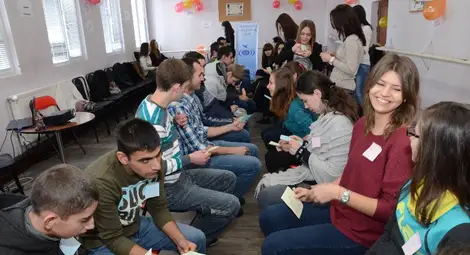 Младежкият дом събра 30 тийнейджъри на първа среща