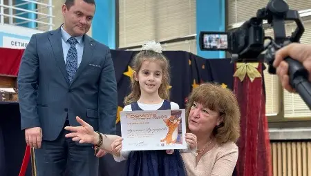 Аделина Дундарова 6 г. Аделина Дундарова 6 г.