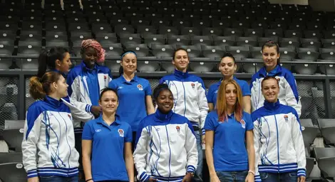 "Дунав 8806" очаква "Хасково 2012" след категоричния успех в София