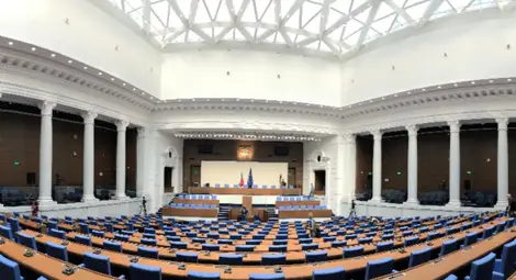 Парламентът гласува окончателно промените в Закона за МВР