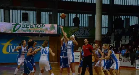 &bdquo;Сините феи&ldquo; вече чакат &bdquo;Монтана&ldquo; или &bdquo;Берое&ldquo;