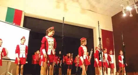 Уроци по родолюбие и памет за Апостола