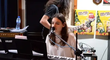 Анна Друмева: Вселената определя какво ще се случва, но е хубаво да имаме посока или поне идея, към която да вървим Анна Друмева: Вселената определя какво ще се случва, но е хубаво да имаме посока или поне идея, към която да вървим