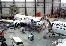 Няма риск от ебола в Боинг 737, пристигнал в София от Африка 