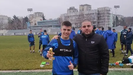 Фенското семейство Боневи награди играч № 1 и автора на най-красивия гол