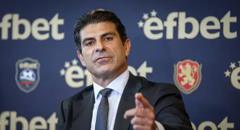 Гонзовизми: Една жена колко чака, за да роди? Девет месеца Гонзовизми: Една жена колко чака, за да роди? Девет месеца