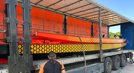 Първите драконови лодки за предстоящото Световно първенство вече са в Русе /галерия/