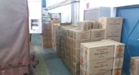 Зад тези кашони са били скрити пиратките.   Снимка: Архив &bdquo;Утро&ldquo;