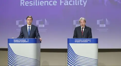 България изпълнява само два от четирите критерия за Еврозоната България изпълнява само два от четирите критерия за Еврозоната