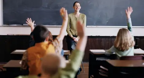 Учители настояват за въвеждането на оценка за дисциплина и възпитание