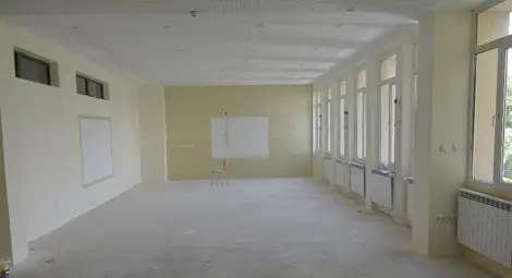 В Европейското приключи повторният  ремонт на бъдещия езиков център