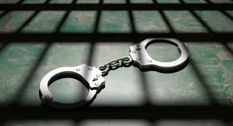 Двама души са задържани в Лясковец по подозрение в търговия с гласове