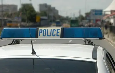 Деца разбиха 10 таксита, имали таблети с &ldquo;хубави игри&rdquo;