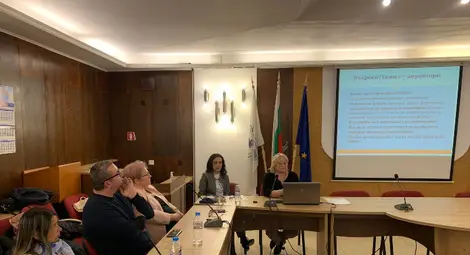 В Русе обсъдиха добри практики и устойчиви модели в образователната медиация в училищата