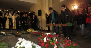 Проф. Ненов на празничната церемония за Освобождението на Русе: Преди 145 години от лапите на една империя се изтръгва един млад народ, който утвърждава себе си