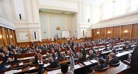 Депутатите избират председател на Народното събрание