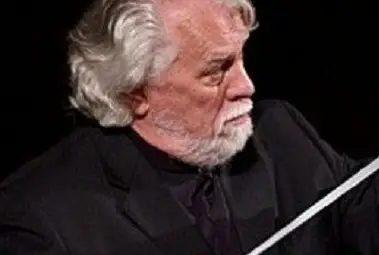 Жан-Ив Годен дирижира &bdquo;Въоръженият човек&ldquo;