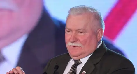 Лех Валенса: Бежанците ще обезглавяват и в Европа Лех Валенса: Бежанците ще обезглавяват и в Европа