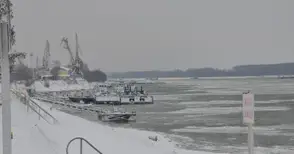 Дунав тръгна към замръзване