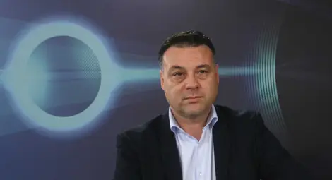 Веселин Атанасов: В системата „Зелена карта“ се наблюдават огромни злоупотреби Веселин Атанасов: В системата „Зелена карта“ се наблюдават огромни злоупотреби