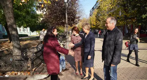 Невяна Митева се срещна с граждани, спортисти и работещи жени от Русе