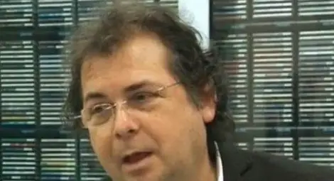 Китайски играчки запяха откраднатата "Ало, ало, Слънчице!" /видео/