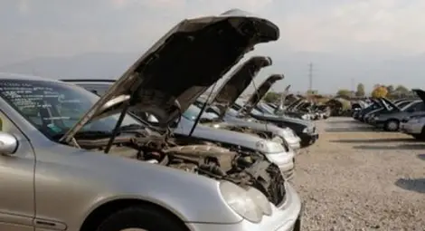 Купуваш кола, но вече не си длъжен да я декларираш в общината