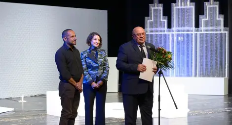 Заместник-кметът Енчо Енчев откри Международния театрален фестивал „Есенни театрални срещи“ Заместник-кметът Енчо Енчев откри Международния театрален фестивал „Есенни театрални срещи“