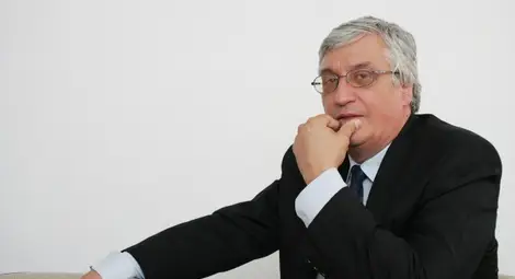 Нейков: През 2016-та пенсиите ще бъдат замразени Нейков: През 2016-та пенсиите ще бъдат замразени