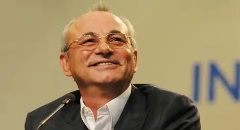 Психиатър прегледа Ахмед Доган