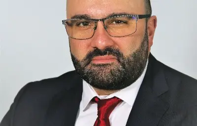 Проф. Любомир ВЛАДИМИРОВ