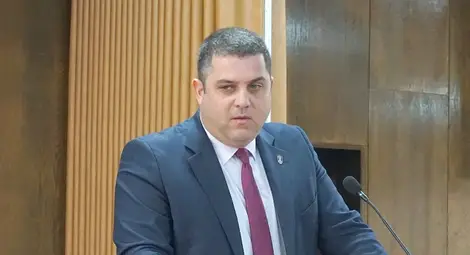 Иво Пазарджиев