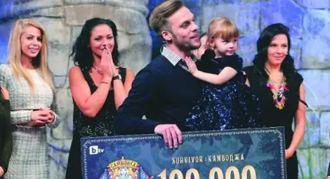 Ваня Джаферович полива чека за 100 бона с водка