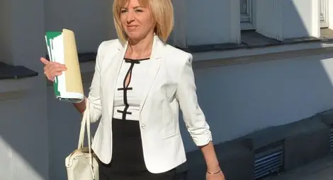 Манолова: Мен не ме е страх от избори Манолова: Мен не ме е страх от избори