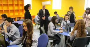 Ученици и учители ще творят в STEM среда в Математическата гимназия