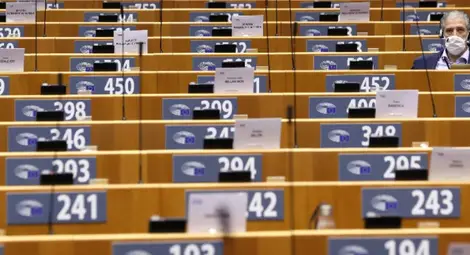 ЕП гласува в сряда за зелен Covid сертификат