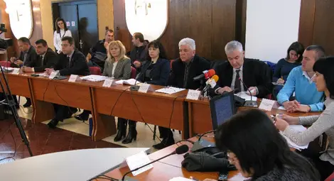 Две трети от лозята  в Русенско пустеят