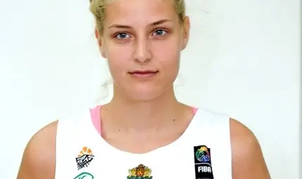 Анелия Димова подписа договор с &bdquo;Берое&ldquo;