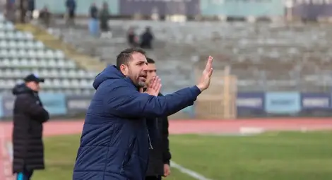 Чиликов: Имаме работа върху кондицията, за мене е чест, че Русе оцени труда ми