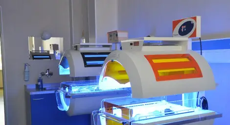 Силви Вартан дари два апарата за русенските бебета